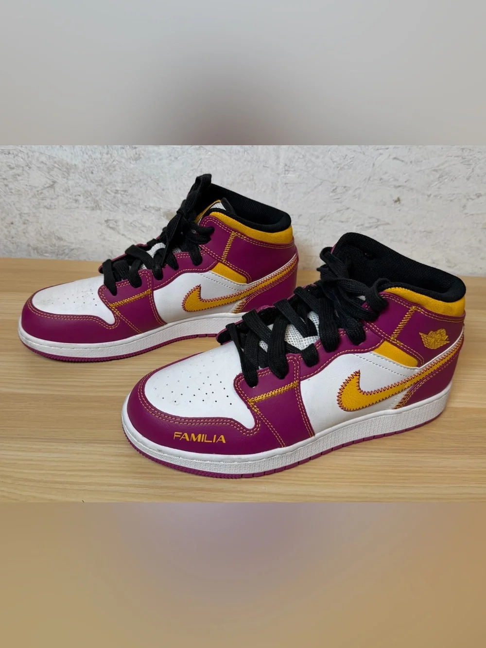 Nike Air Jordan 1 Mid “Dia de Muertos” kids Sneakers NWOT